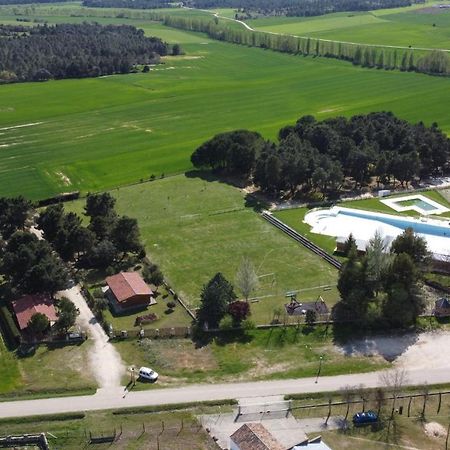 Bayubas de Abajo Las Casitas Del Pinar מראה חיצוני תמונה